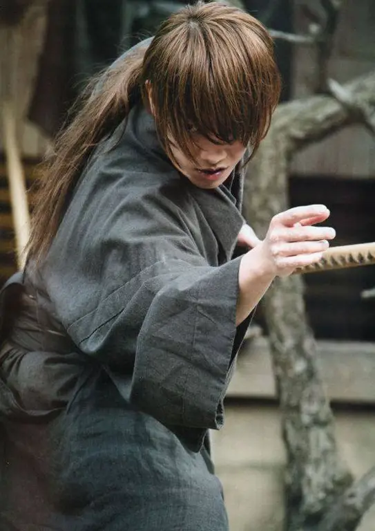 Karakter-karakter Ikonik dalam Samurai X Para karakter utama Samurai X dengan ekspresi yang beragam.