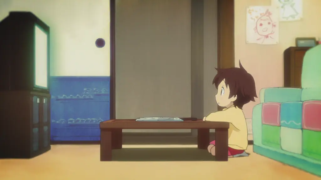 Nikmati Anime di Rumah dengan Nyaman Gambar seseorang menonton anime di rumah