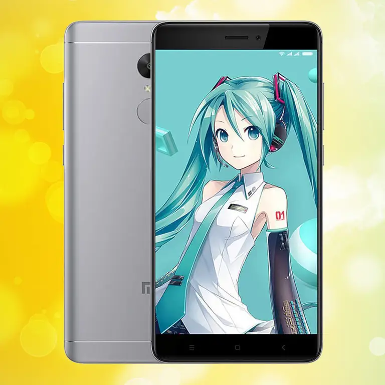 Menikmati Anime di iPhone Seseorang menonton anime di iPhone