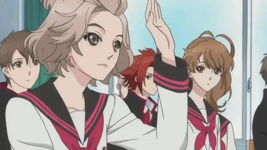 Salah satu adegan romantis antara Ema dan salah satu saudara tirinya Adegan romantis dalam anime Brother Conflict