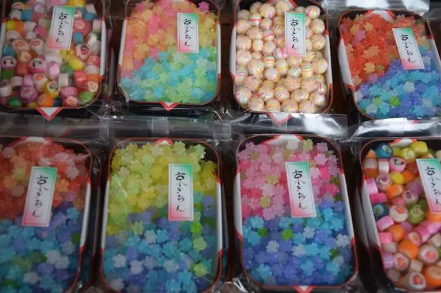 Beragam Jenis Dagashi Berbagai macam permen khas Jepang