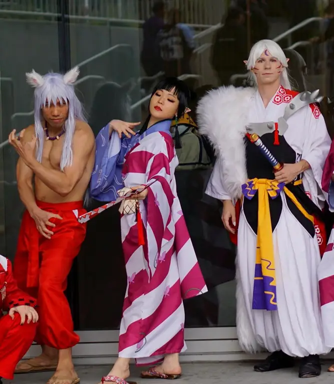 Karakter-karakter utama dalam anime Inuyasha Gambar para karakter Inuyasha