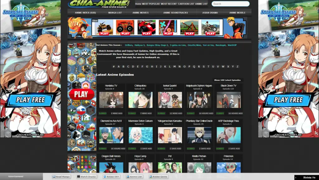 Seseorang yang menikmati menonton anime Menonton anime di laptop
