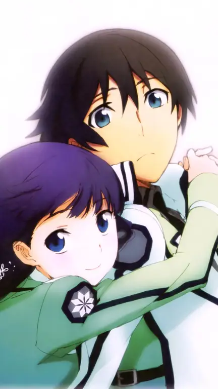 Tatsuya dan Miyuki: Dua Pilar Kekuatan dan Kasih Sayang Tatsuya dan Miyuki, dua bersaudara protagonis dalam anime Mahouka Koukou no Rettousei.